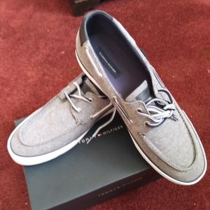 Tommy Hillfiger grey boat shoes